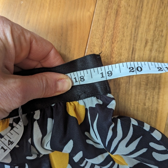 Eva Franco (Anthropologie) Daisy Tiered Midi Skirt size medium - Picture 7 of 10